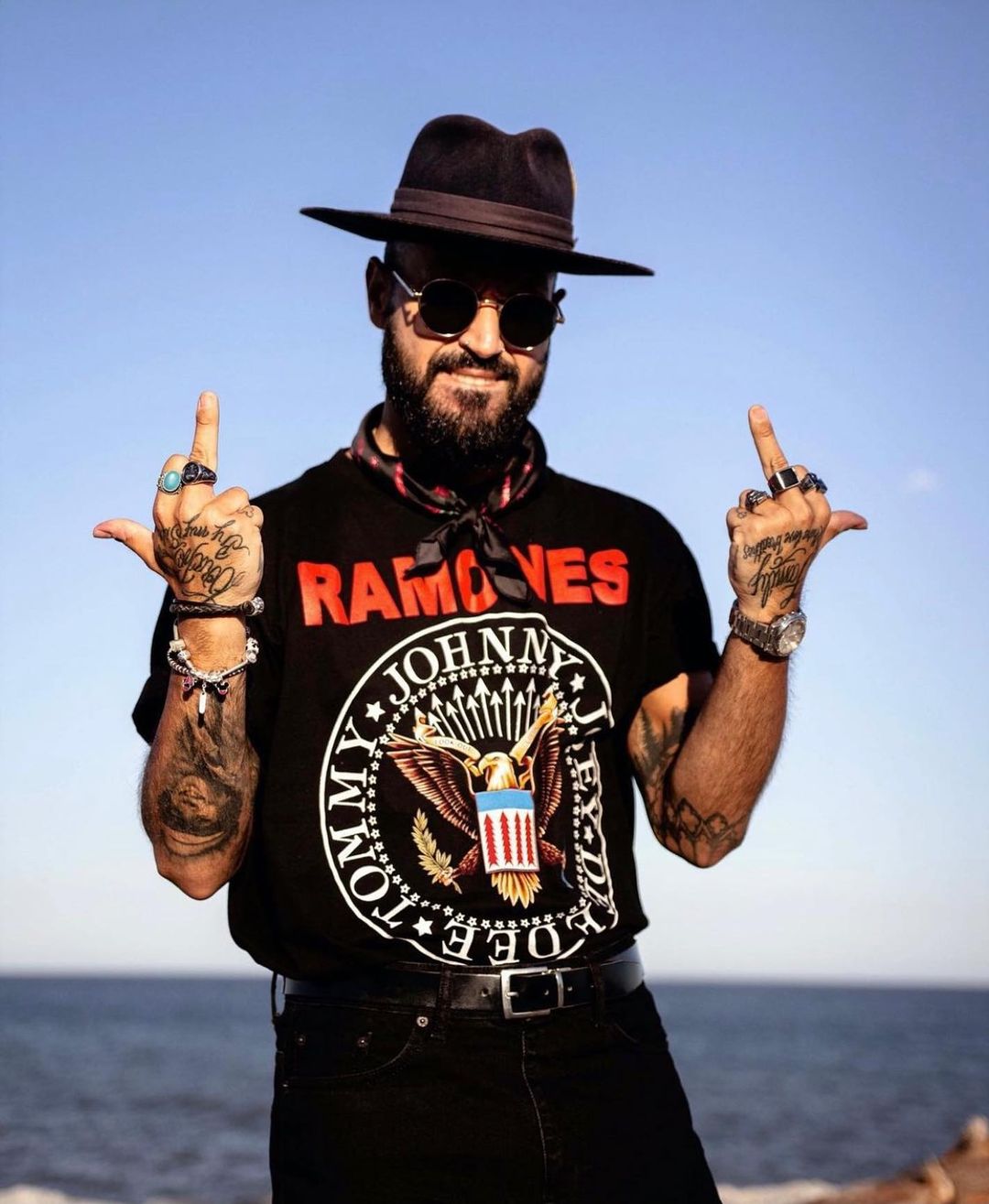 Bang bang!!! ?? Disfrutando a tope tus HAMMELS @julenatela !!! ?Feliz finde a todos!! ?? ⚡️www.hammels.es