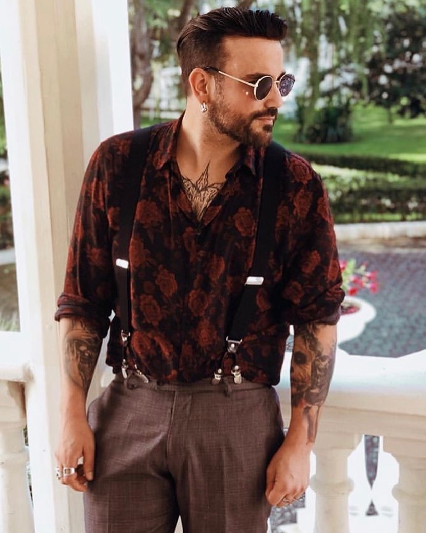 Desde Bari ?? @marrrio.trece con sus fantásticas @hammelssunglasses ✅ Thank you!!! Have a nice day!!! No lo dudes y pide tus gafas en nuestra web:
▶️www.hammels.es◀️